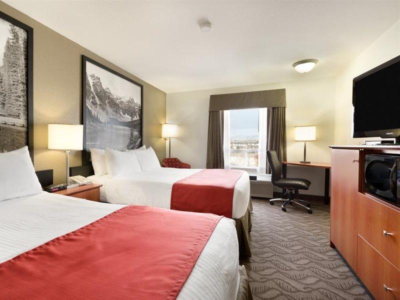 Super 8 By Wyndham Calgary Shawnessy Area Otel Dış mekan fotoğraf